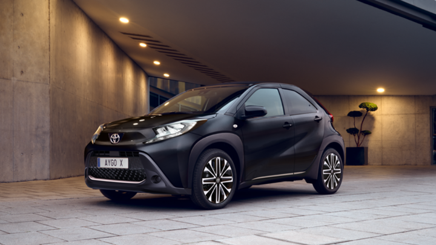 Der Aygo X Play I Corporate Benefit