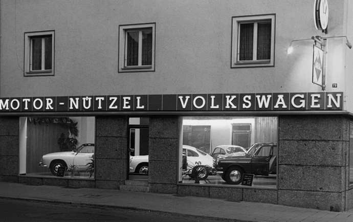 Filiale mit Volkswagen Autos